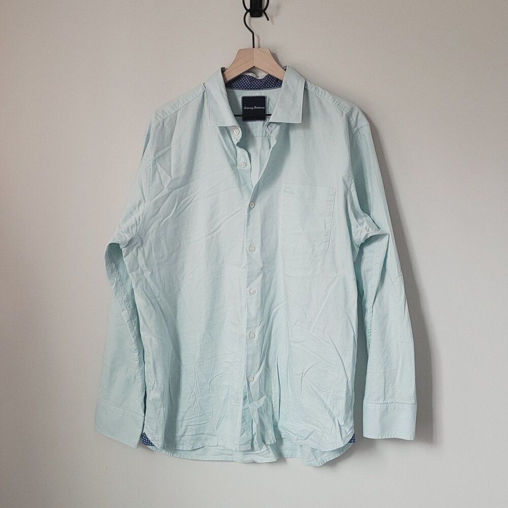 Tommy Bahama Light Blue Men's Button Down Shirt Size Large